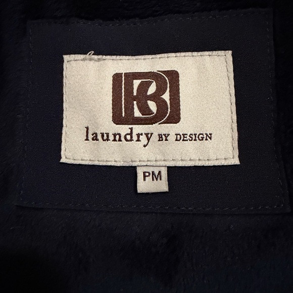 Laundry by Design Quilted Navy Women's Puffer Jacket with Hood - Picture 3 of 3